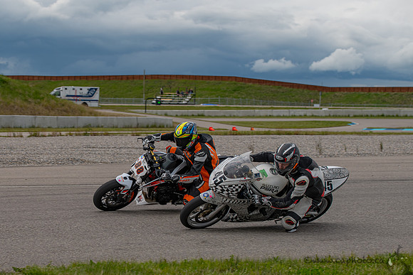 Race8-9617