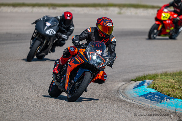 Grp4009-3416