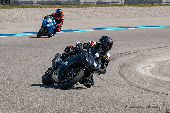 Race2-4569