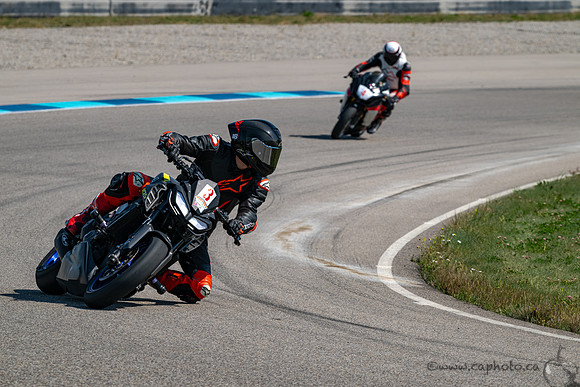 Race2-4576