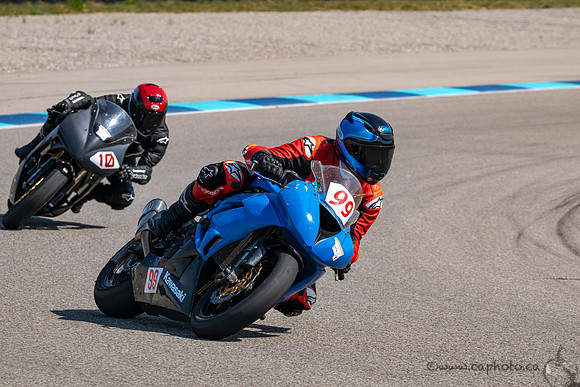 Race2-4582