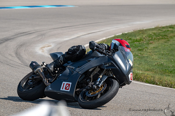 Race2-4583