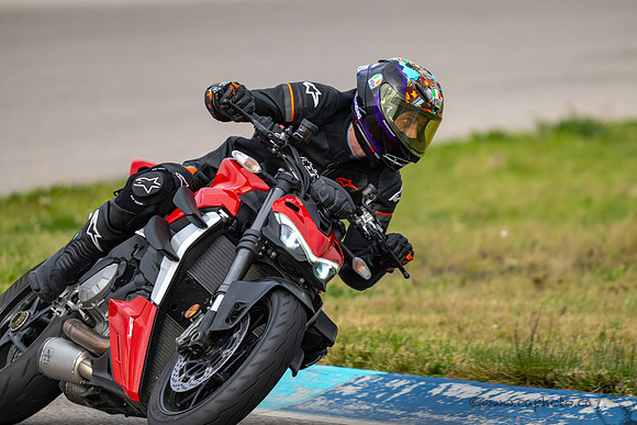 Aug30StreetGP-6075